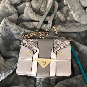 Steve Madden Crossbody Purse (only used once!!!)